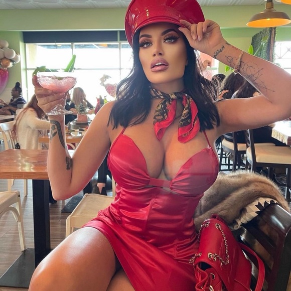 Steph’s Designs Set - Picture 1 of 6